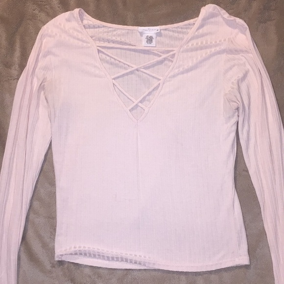 Light pink top - Picture 1 of 1